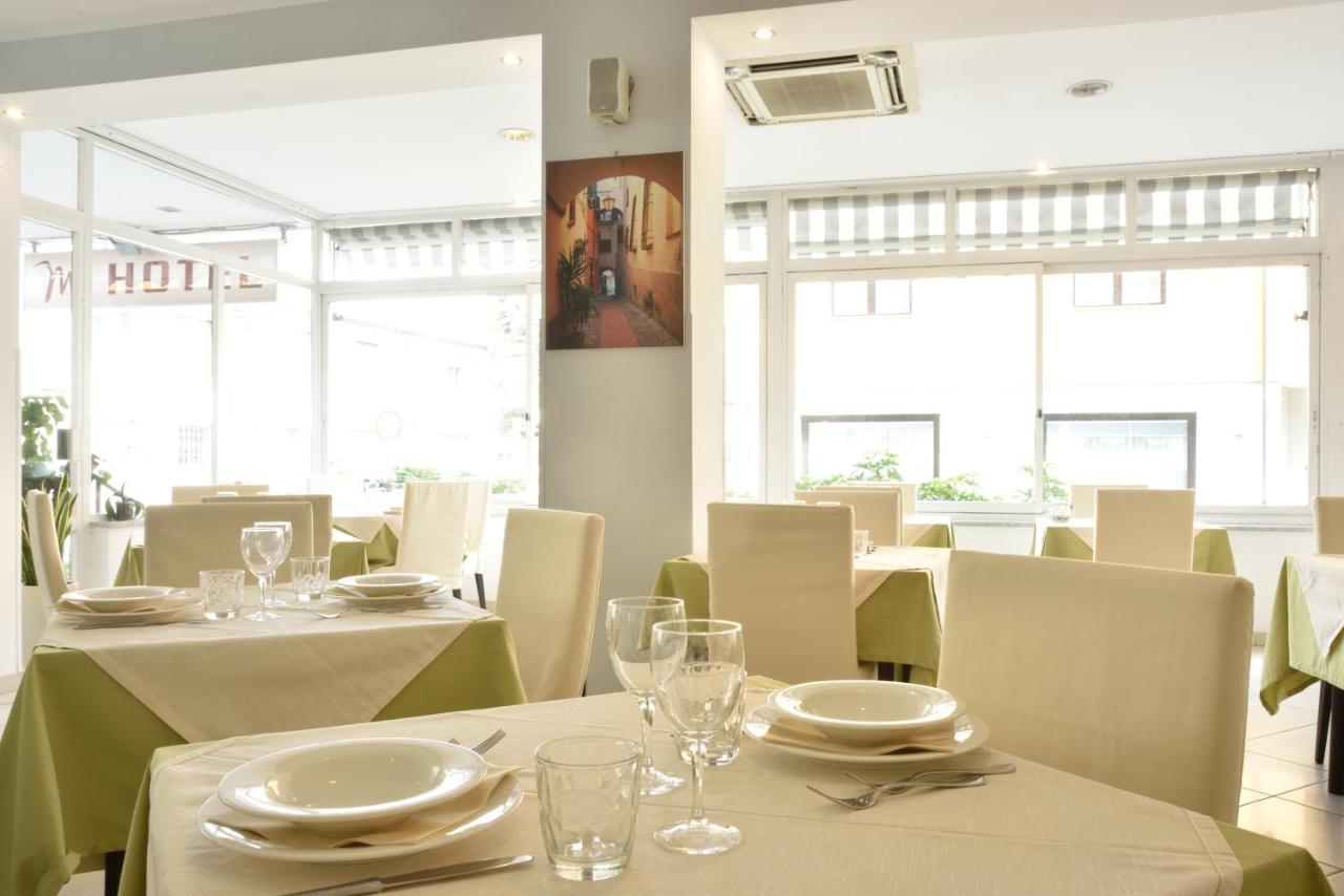 Hotel Ristorante La Marina Mhotelsgroup San Bartolomeo Al Mare Eksteriør bilde